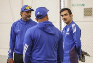 Clarke Backs Kuldeep Yadav for Edgbaston Test, Citing 