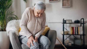 Hormonal Imbalance After 40: 10 Red Flags Women Shouldn't Ignore